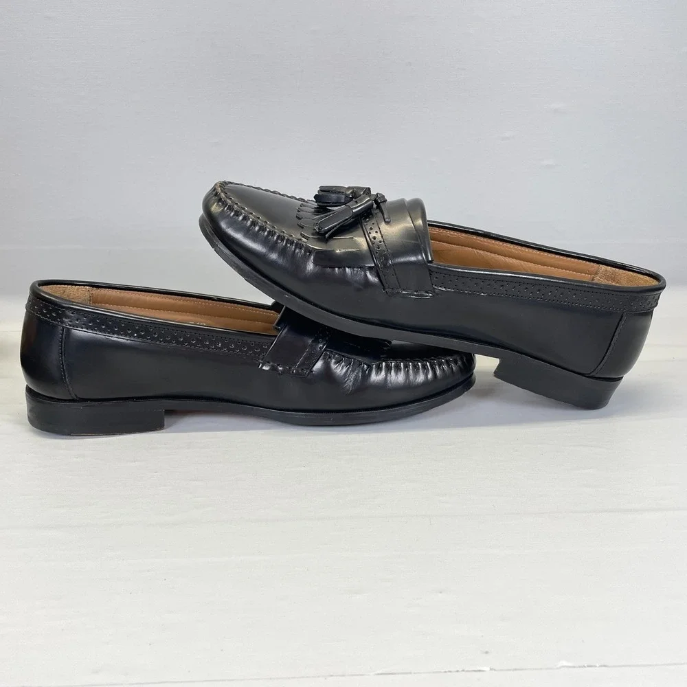 Bass Kiltie Tassel Loafers Mens Size 10.5 EE Black Leather Moc Toe Dress Shoes